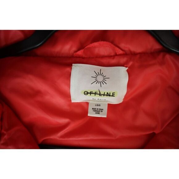 Offline x Aerie 2844S6M Women's Sz Large Red Sleeveless Ribbed Trim Puffer Vest - Picture 3 of 8